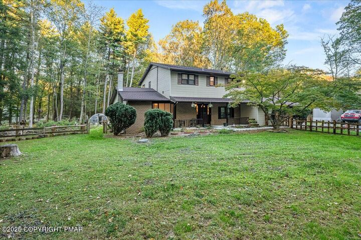 Property Photo:  150 Longwoods Drive  PA 18353 