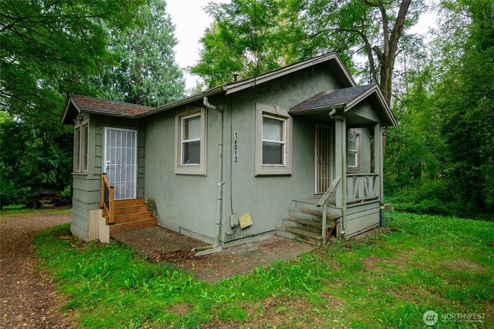 Property Photo: 12013 SE Kent Kangley Road WA 98030