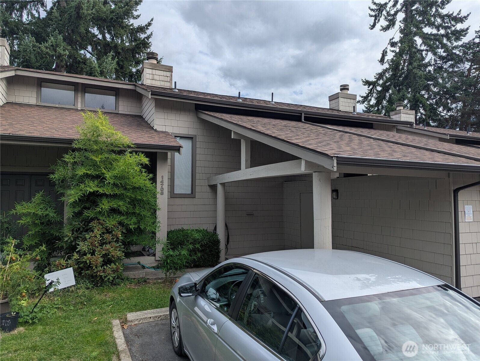 Property Photo:  14705 NE 35th Street  WA 98007 
