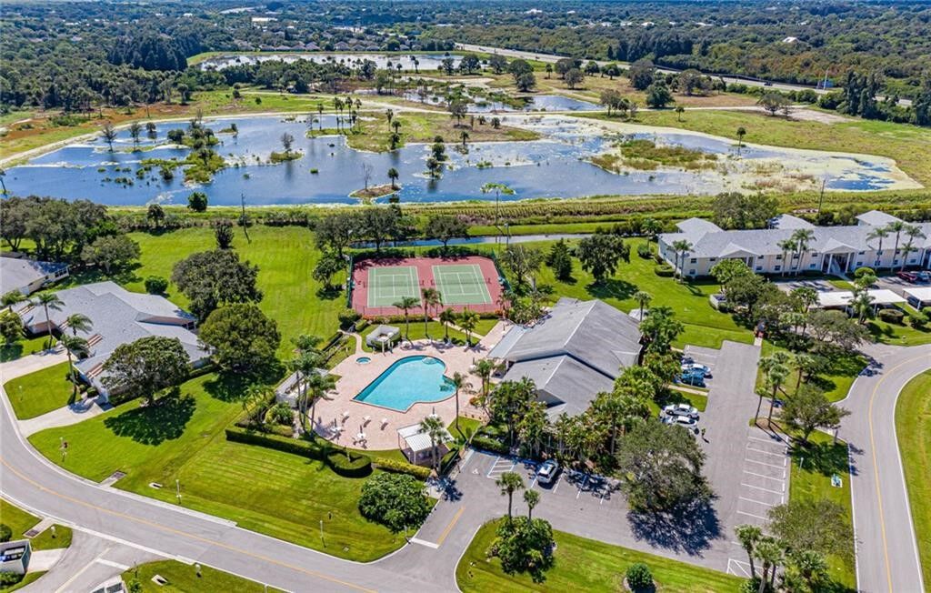 Property Photo:  839 Lake Orchid Circle 839  FL 32962 