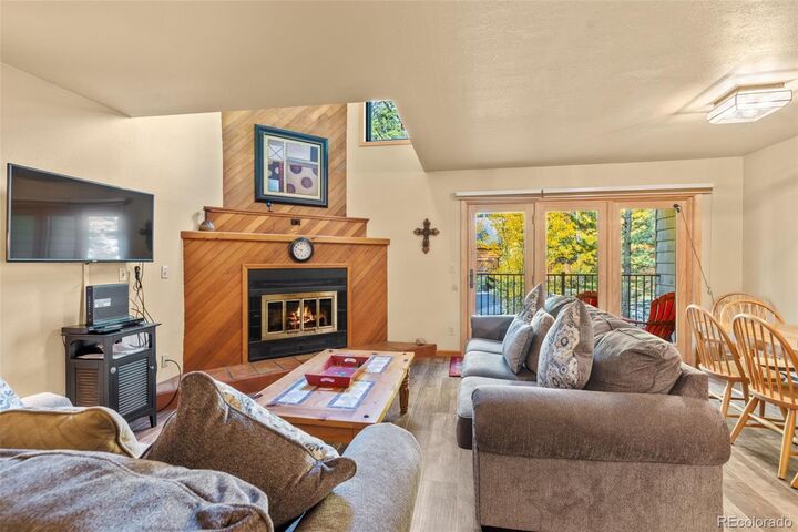 Property Photo:  37 Mount Royal Drive  CO 80424 