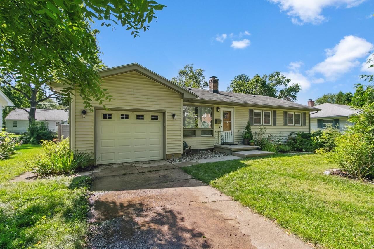 Property Photo:  314 Eugenia Avenue  WI 53705 
