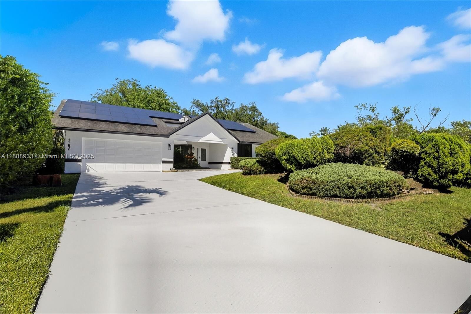 Property Photo:  11521 NW 23rd St  FL 33323 