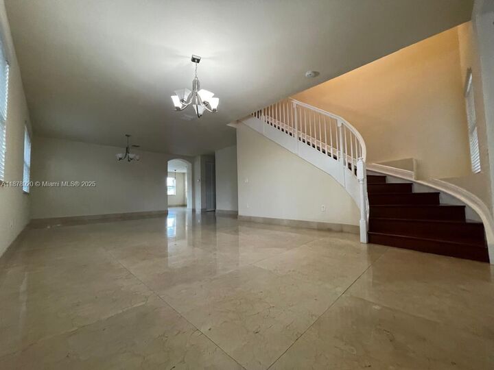 9895 NW 87th Ter  Doral FL 33178-2651 photo