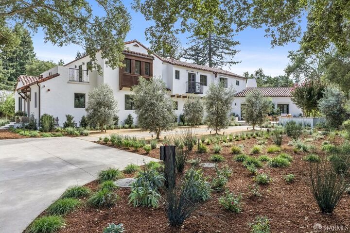 Property Photo:  167 Stockbridge Avenue  CA 94027 