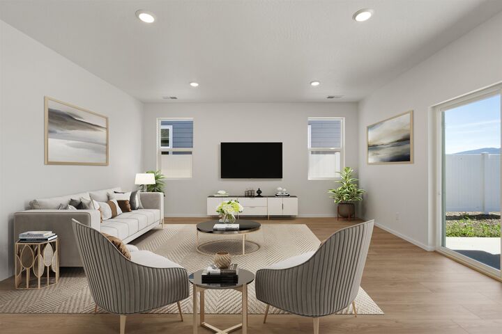 Property Photo:  410 N Arcadia Ave  WA 99006 