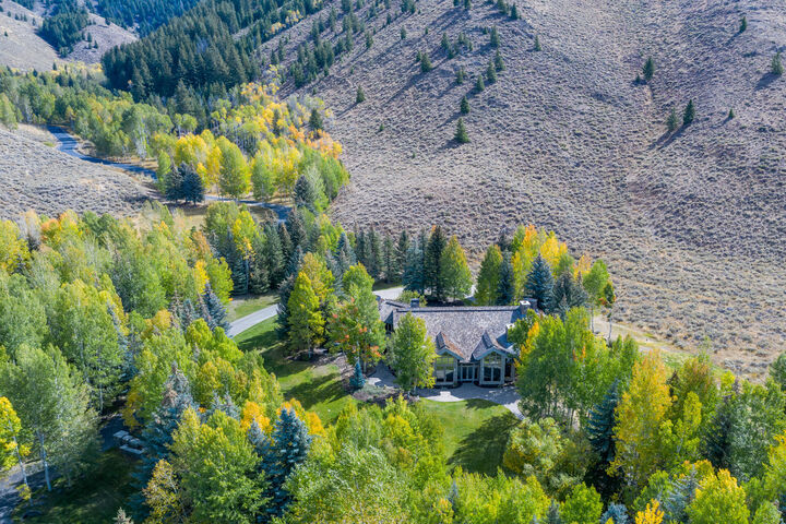Property Photo: 93 Gimlet Rd ID 83340