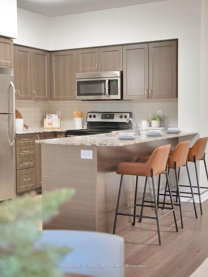 73 King William Crescent 103  Richmond Hill ON L4B 0C2 photo