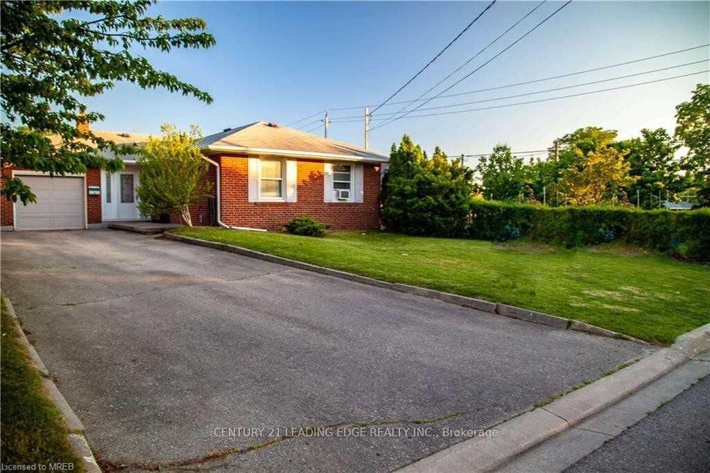 Property Photo: 64 Wigmore Drive ON M4A 2E7