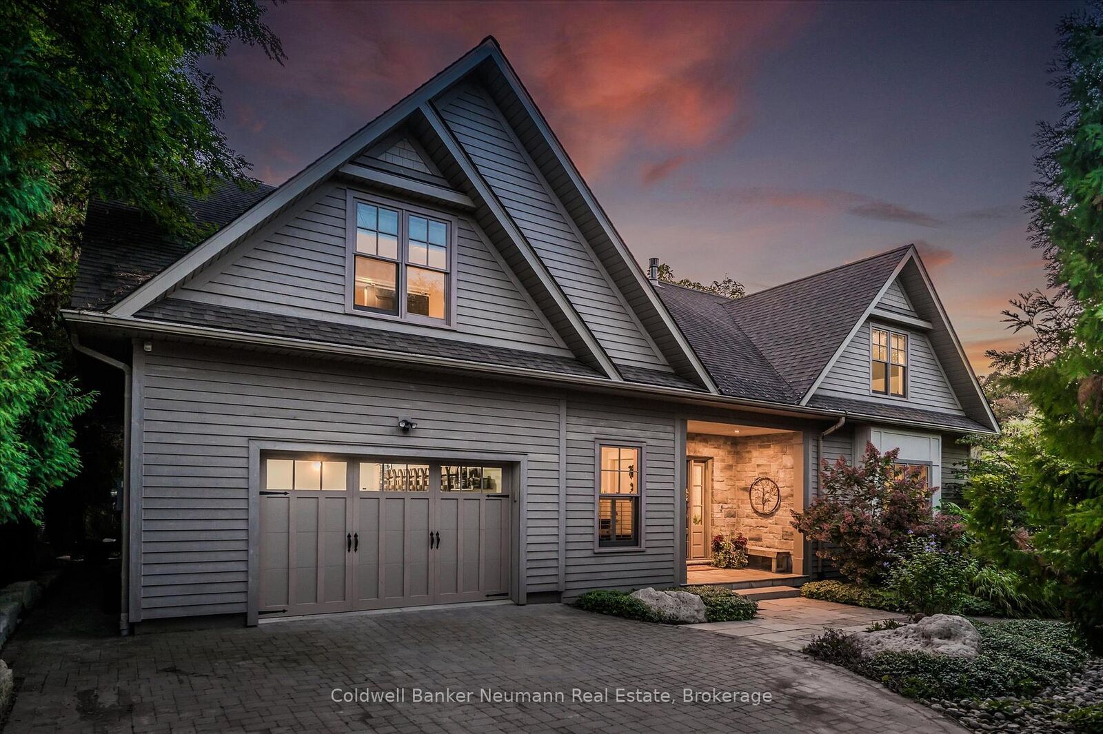 Property Photo:  506 James Street  ON N0B 1S0 