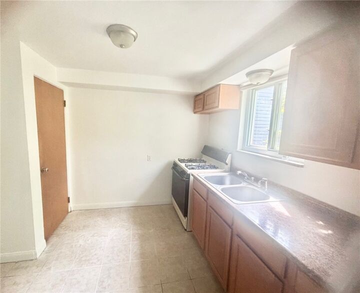 Property Photo: 1720 Mount Joseph St PA 15210