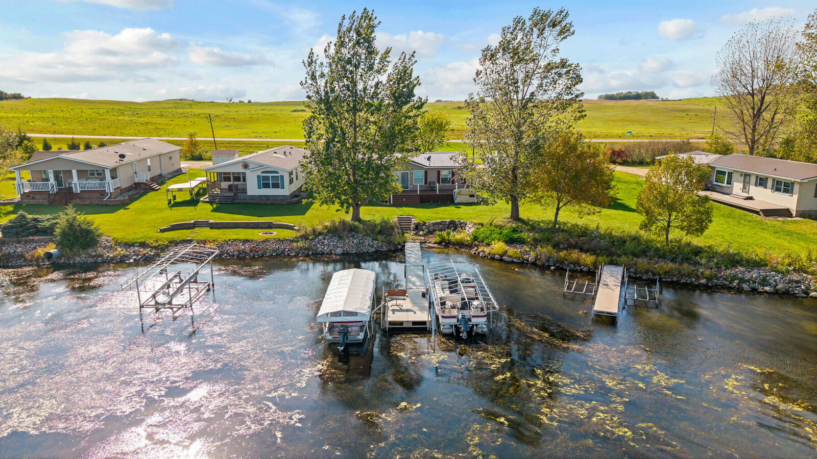 Property Photo:  1532 Shepherd'S Marina Rd  SD 57239 