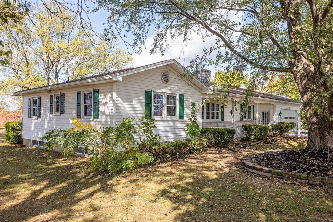 Property Photo: 6790 Hessenthaler Road NY 14422