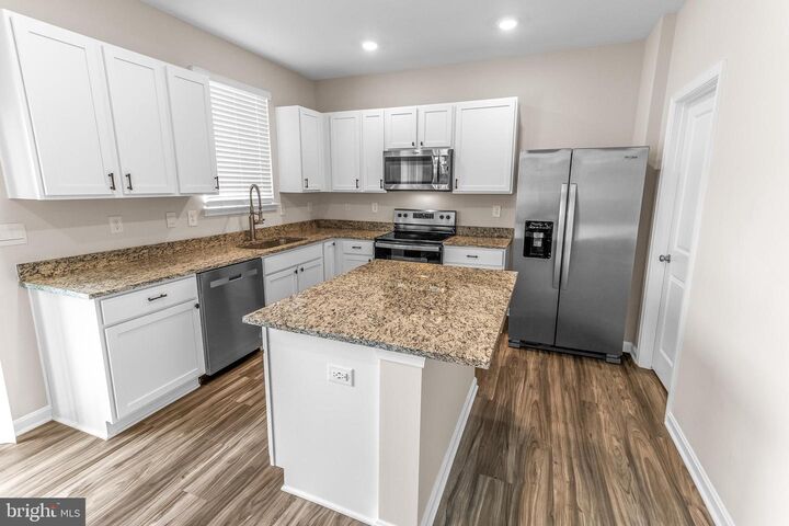 Property Photo:  262 Aylesbury Lane  WV 25403 