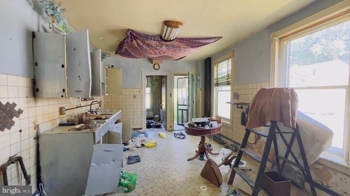 Property Photo: 1359 Green Street PA 19604