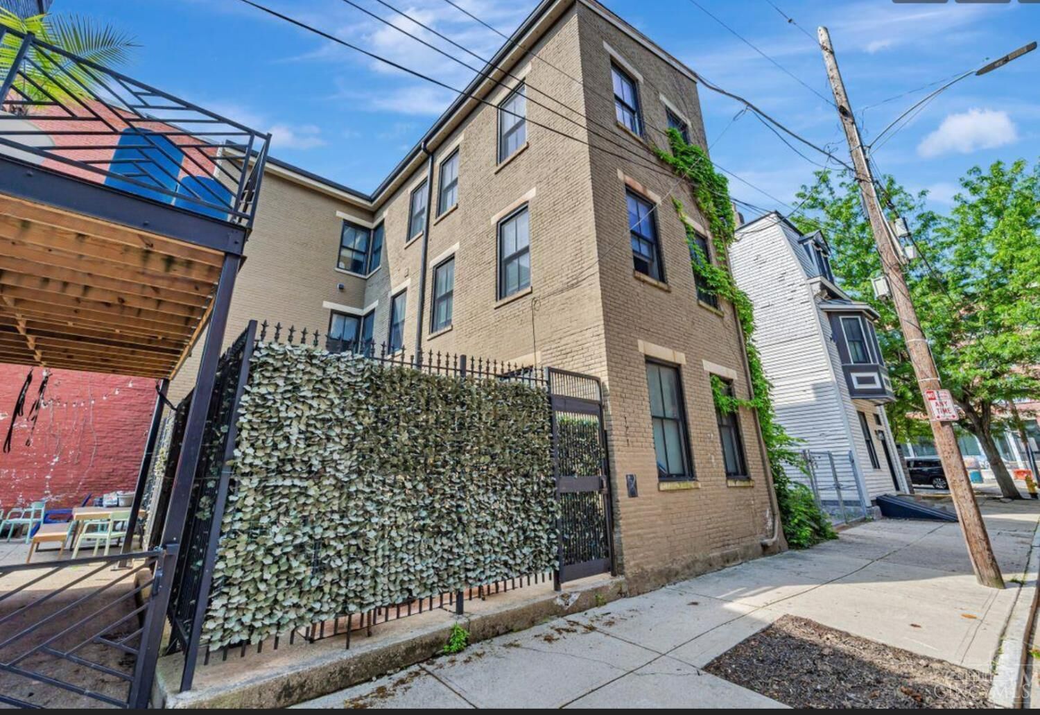 Property Photo:  121 Green Street  OH 45202 