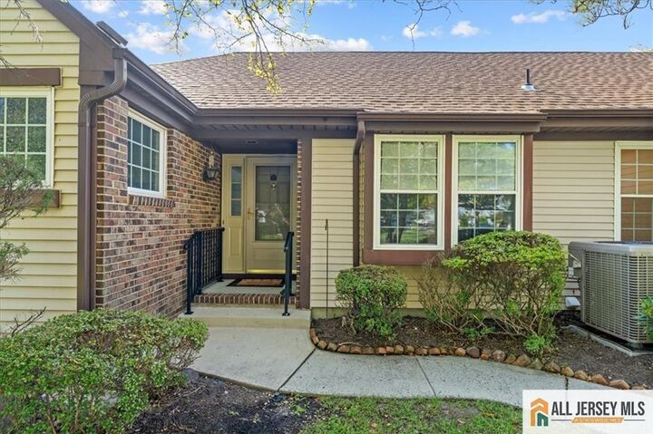 Property Photo:  1 Rothwell Drive  NJ 08831 