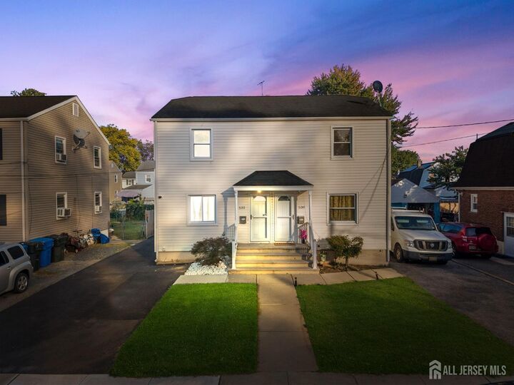 532 Olive Place  Woodbridge Proper NJ 07095 photo