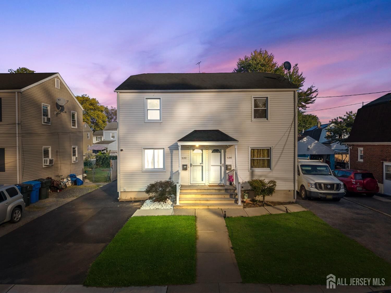 Property Photo:  532 Olive Place  NJ 07095 