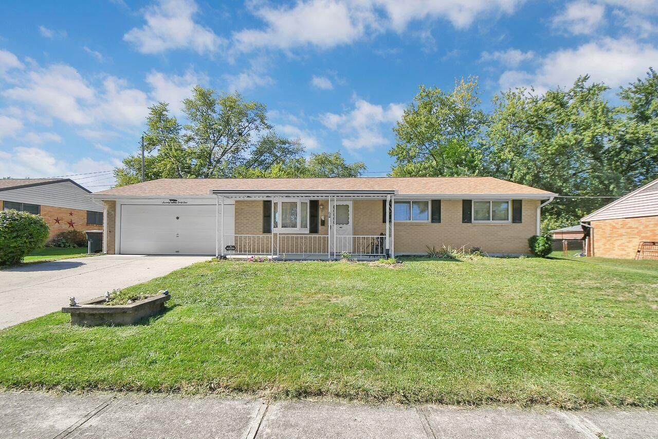 Property Photo: 7741 Shalamar Drive OH 45424