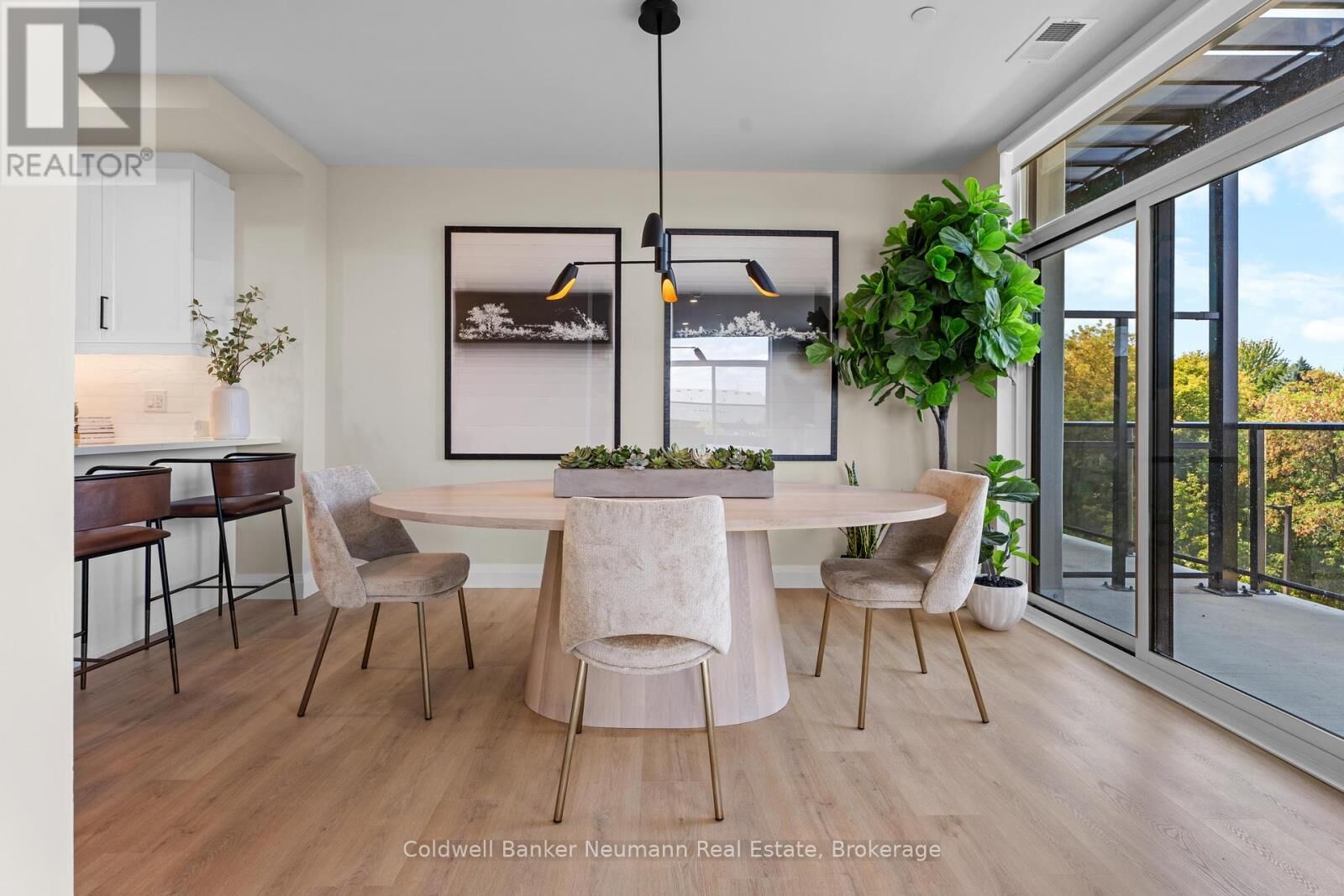 Photo de la propriété: 1882 Gordon Street 209 ON N1L 0P6