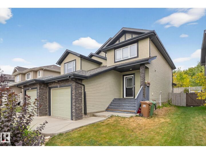 Property Photo:  16 Royal St  AB T8N 7N8 