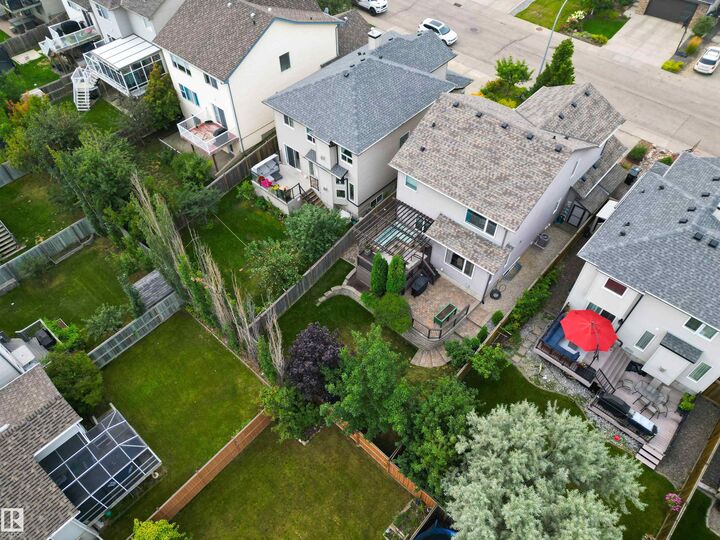 Property Photo:  90 Carlyle Crescent  AB T8H 2T8 