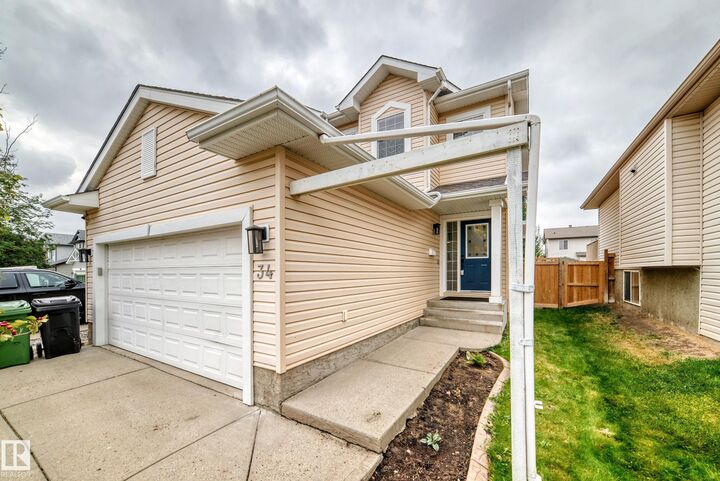 Property Photo: 34 Wisteria Lane AB T8L 0B4