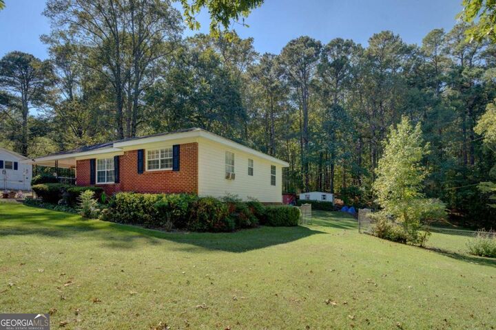 Property Photo: 1136 Jack Neely Road GA 30016