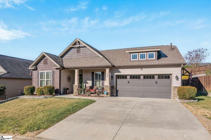 Property Photo: 708 Wynborne Lane SC 29369