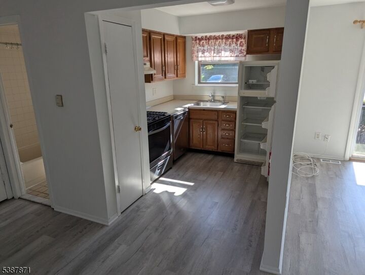 Property Photo:  1003 Normandy Ct  NJ 08822 