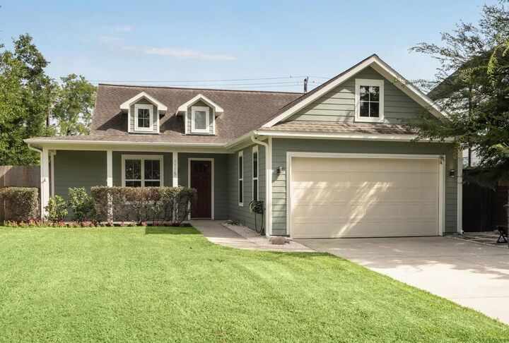 1115 Du Barry Lane  Houston TX 77018 photo