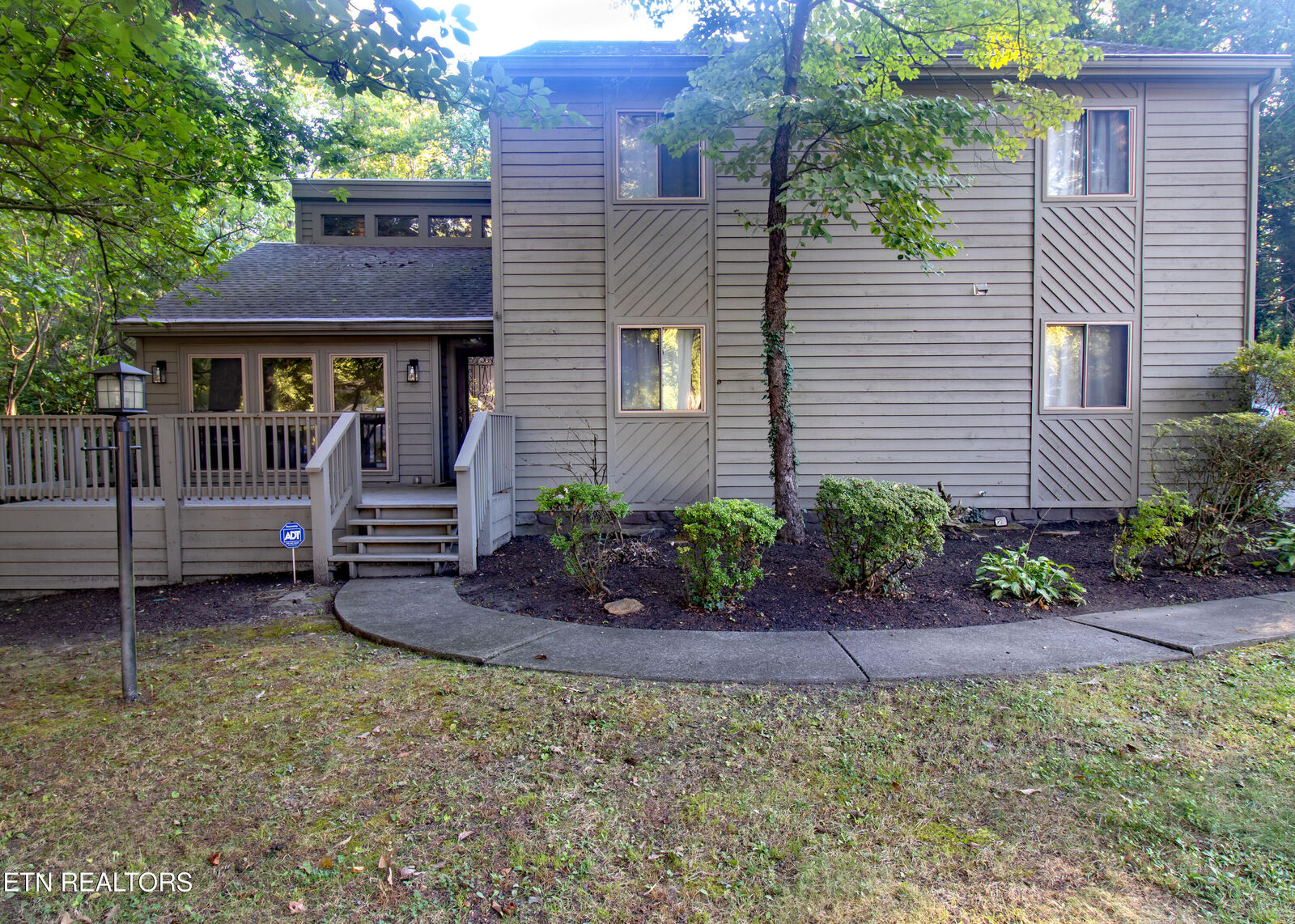 Property Photo:  520 Hickory Woods Rd  TN 37934 