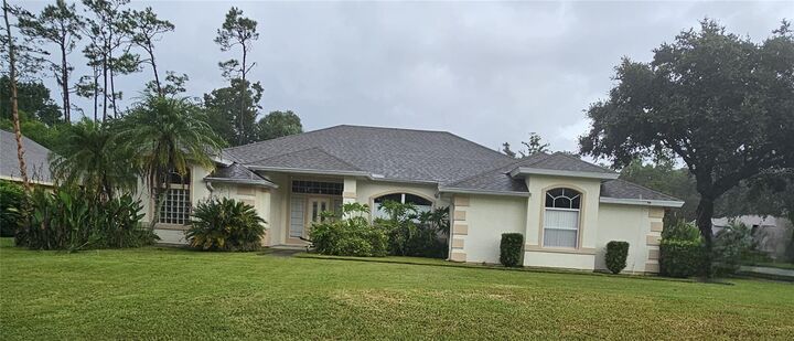 Property Photo:  41 Creek Bluff Way  FL 32174 