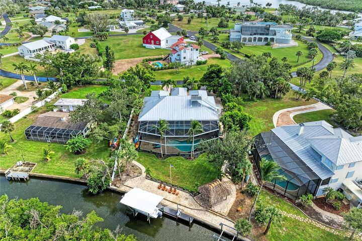 Property Photo:  50 Buccaneer Bend  FL 33946 