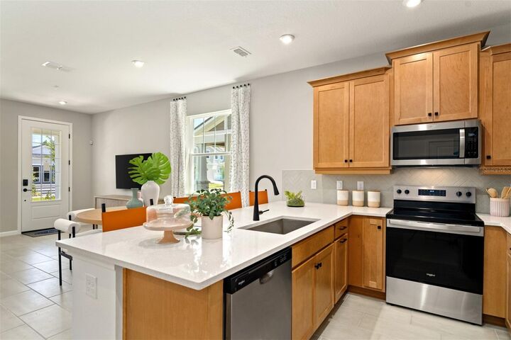 Property Photo:  1274 Tarflower Drive  FL 32708 