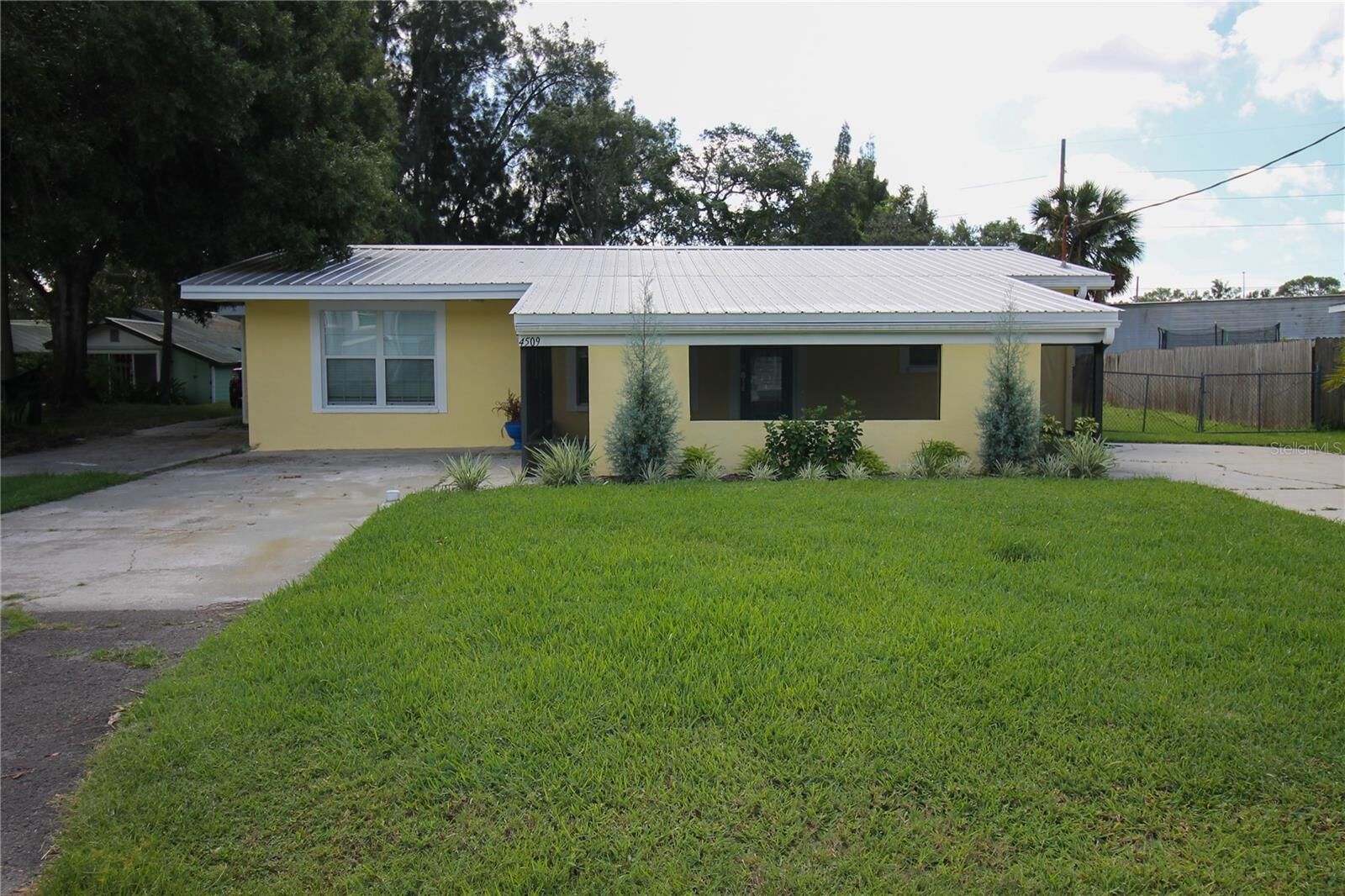 Property Photo: 4509 26th Avenue S FL 33619