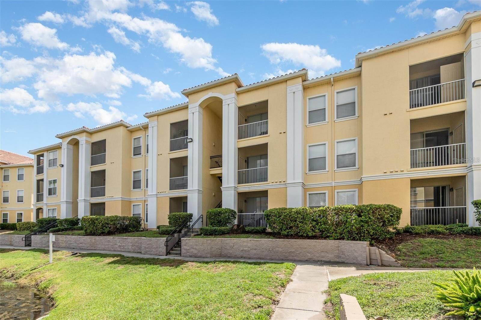 Property Photo: 1125 Lake Shadow Circle 5308 FL 32751