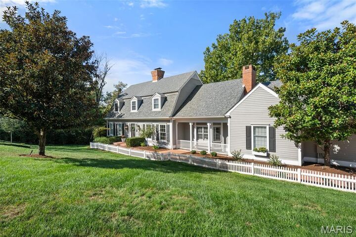 Property Photo: 1047 Tidewater Place Court MO 63017