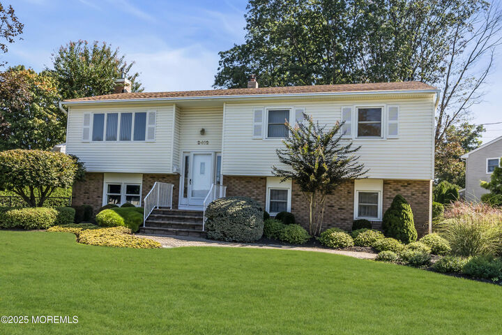 Property Photo:  2412 Homestead Avenue  NJ 07762 