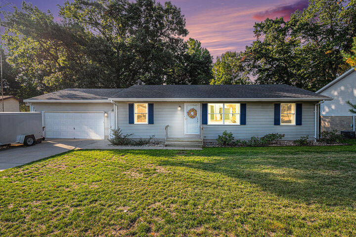 Property Photo: 5853 Ridge Road MI 49127
