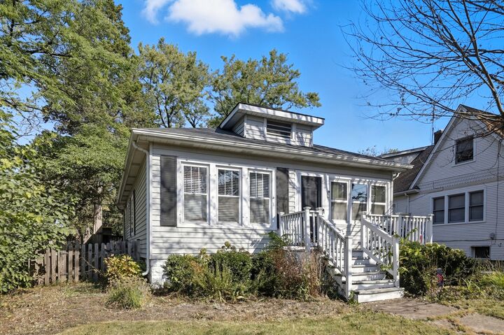 440 W Main Street  Barrington IL 60010 photo