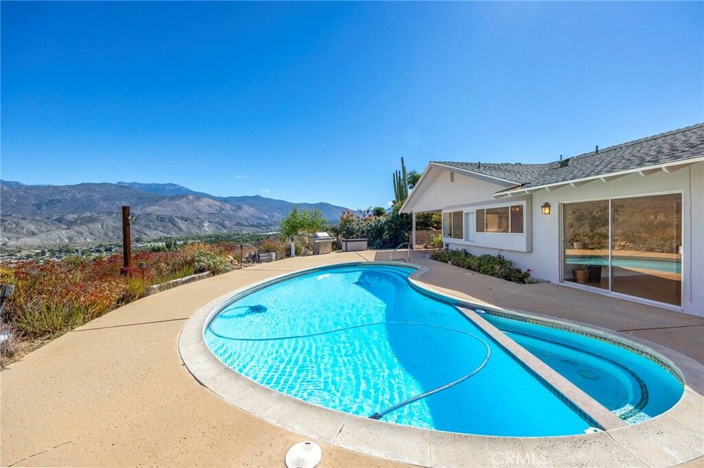 Property Photo: 26320 Rim Road CA 92544