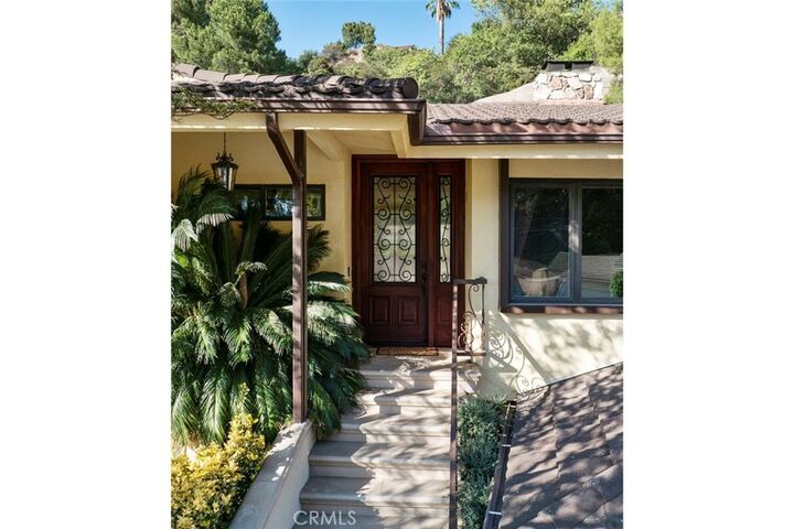 Property Photo:  1753 N Pacific  CA 91202 