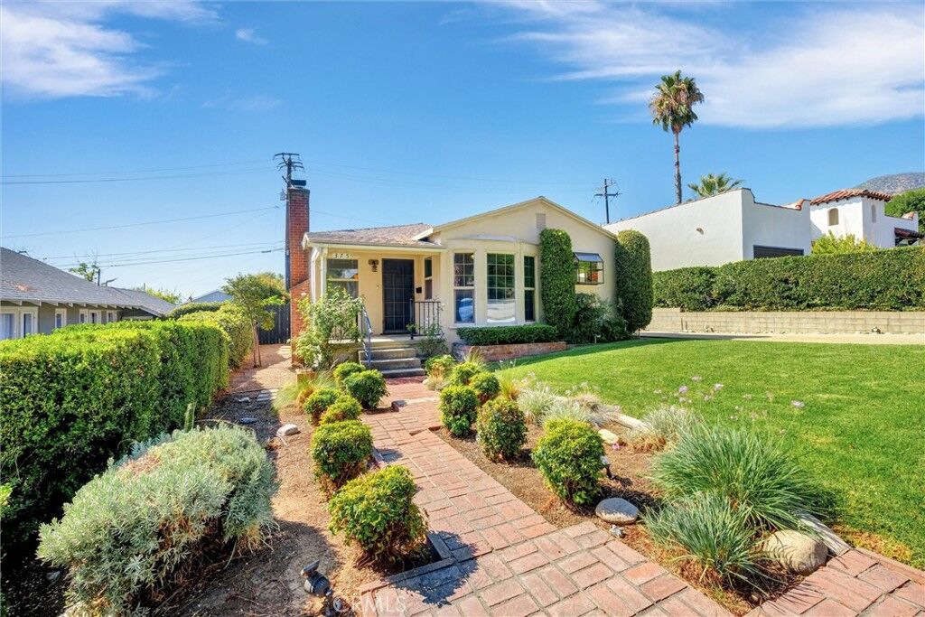 Property Photo:  375 N Canyon Boulevard  CA 91016 