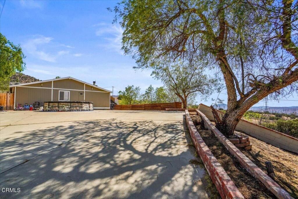 Property Photo:  510 E Soledad Road  CA 93510 