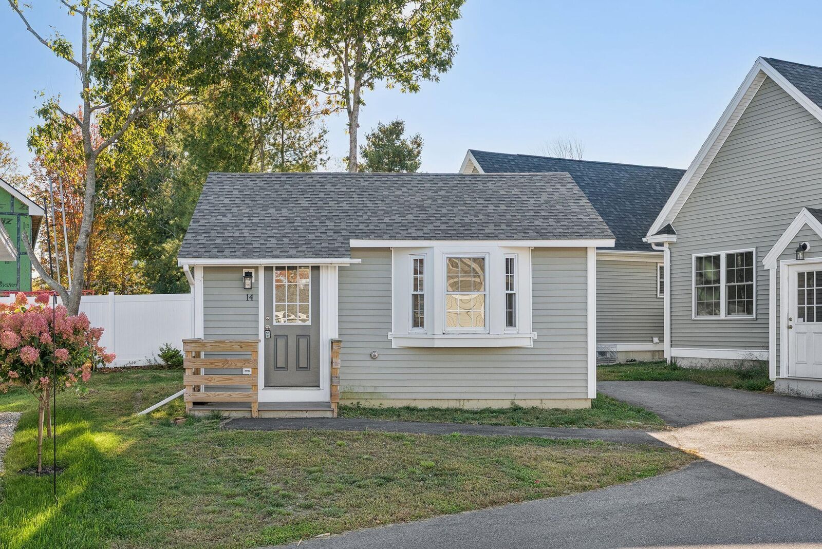 Property Photo: 994 Portland Road 14 ME 04072