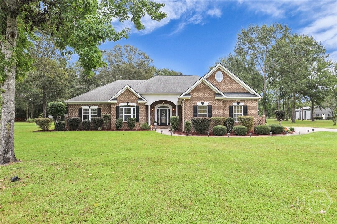 Property Photo:  8 Palmetto Drive  GA 31321 