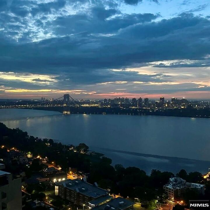 Property Photo: 6 Horizon Road 2207 NJ 07024