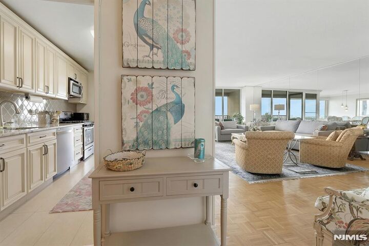 Property Photo: 6 Horizon Road 2207 NJ 07024